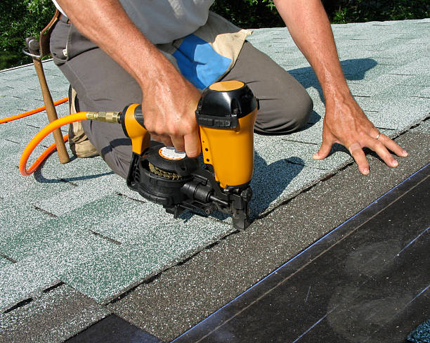 Best Commercial Roofing Services  in Fairview, OR